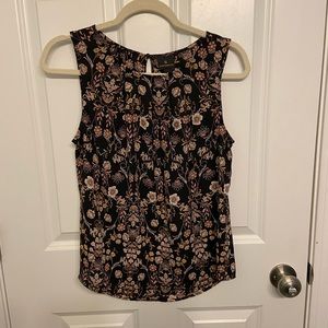 Worthington Sleeveless Top